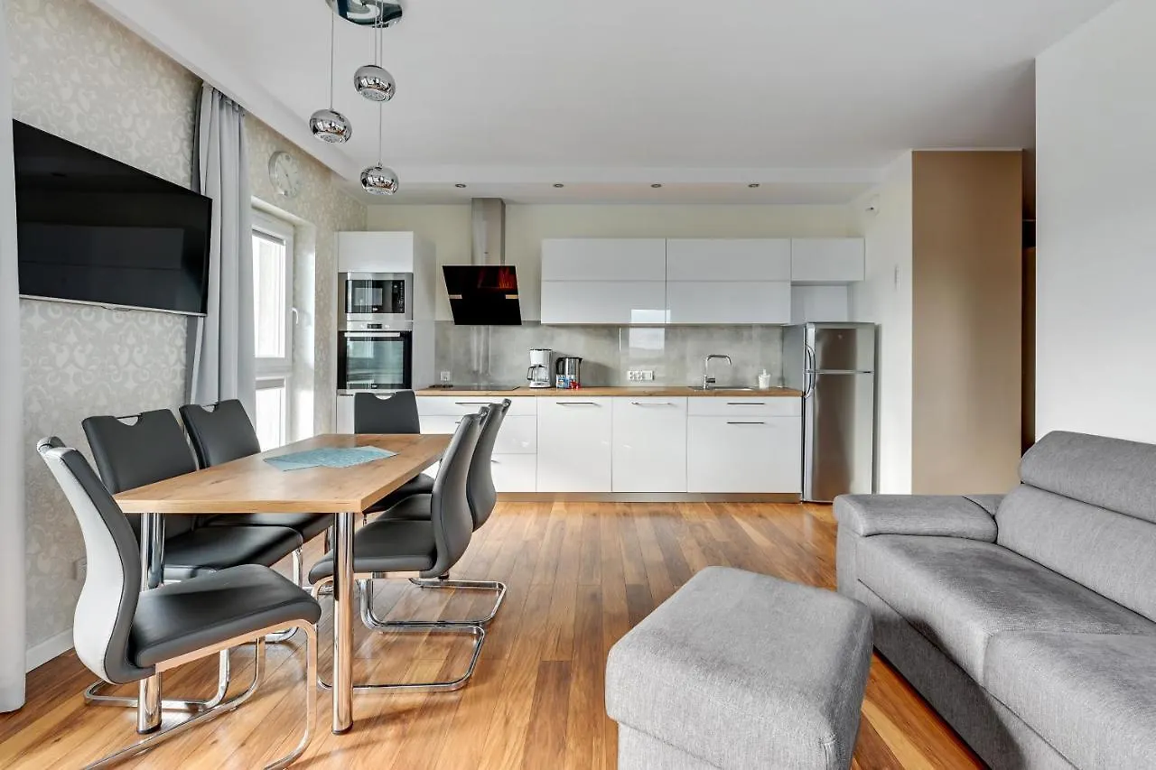 Wave Apartments - Albatros location